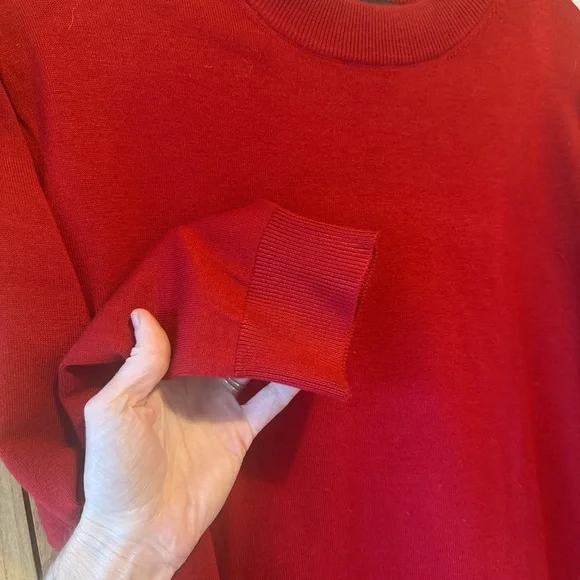 Eddie Bauer Pima Stretch Cotton Classic Red Men's Sweater - Picture 3 of 4